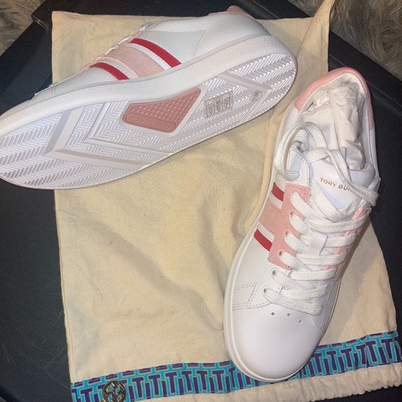 Tory Burch Sneakers - Picture 1 of 4